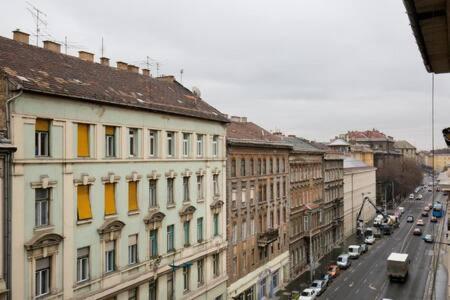 Bp Soho Grand Apartment Будапеща Екстериор снимка